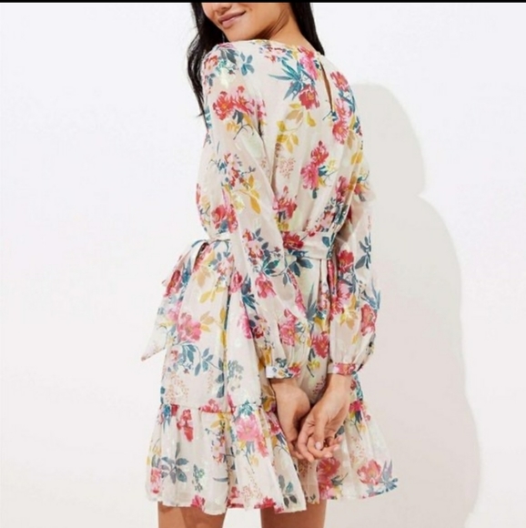 Loft Floral Metallic Shimmer Flounce Dress size 8 - Picture 2 of 5